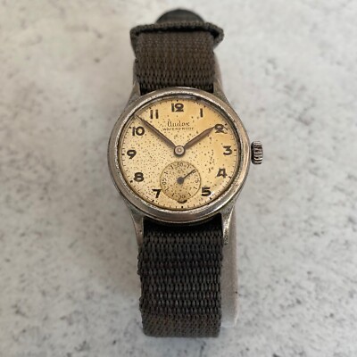 Vintage Audax Sub Seconds Handaufzug Arabic Dial Uhr - läuft schnell