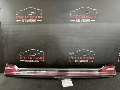 19-20 LINCOLN NAUTILUS CENTER LIFTGATE MOUNTED LED TAIL LIGHT LAMP KA1B13B433AT