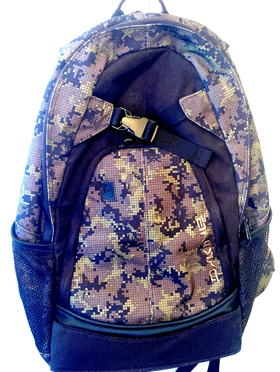 Dakine top pivot pack