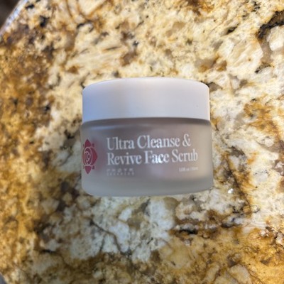 Froya Ultra Cleanse and Revive Face Scrub Powder 1 fl oz  Glass Jar New