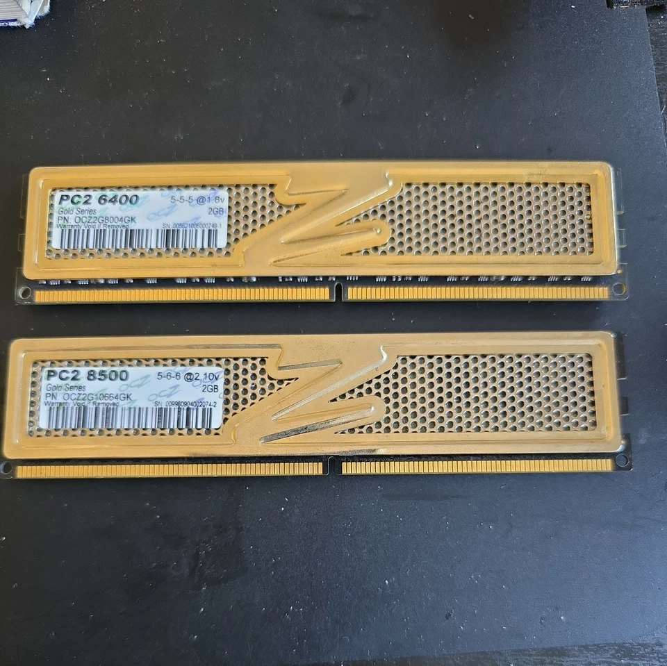 4GB KIT OCZ Gold Series DDR2 RAM 1066MHz PC2-8500U DIMM 240-pol.CL5 OCZ2G10664GK - Image 2 of 4