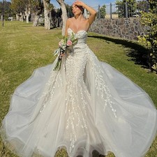 Wedding Dress Sweetheart Lace Appliques Sleeveless Detachable Train Lacing up
