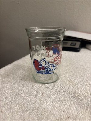 Vintage  Tom And Jerry  Welch's  Glass 1991
