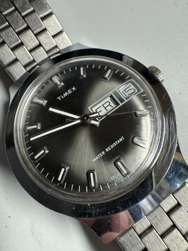 Timex Vintage 1979 Marlin Wind Up Charcoal Sunburst 35MM 28319 10679 Runs Good