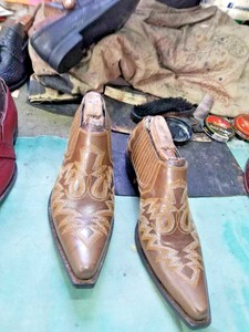 mexican embroidered shoes