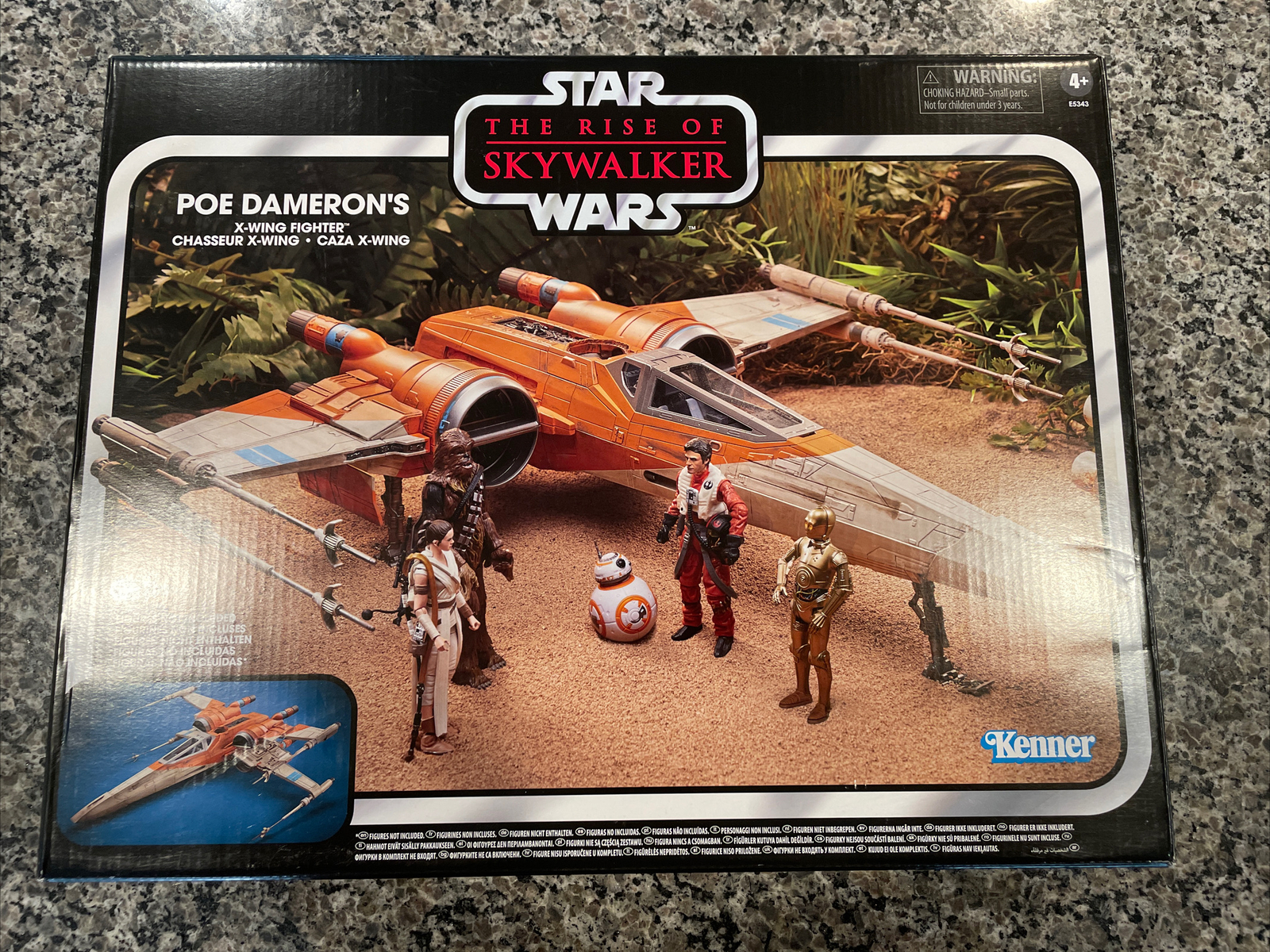 Skywalker Poe Dameron's X-Wing Fighter 