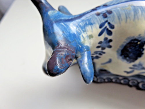 BOCH FRERE KERAMIS DELFT BLUE & WHITE COW LYING DOWN ON BASE 6" signed - Picture 14 of 18