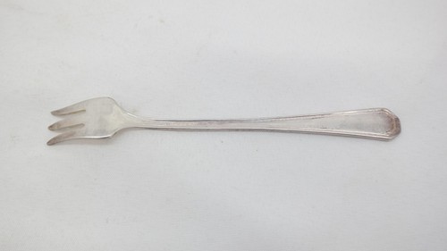 Silverplate Cocktail Seafood Fork 5 3/4" by International S. Co. TF - Picture 2 of 6