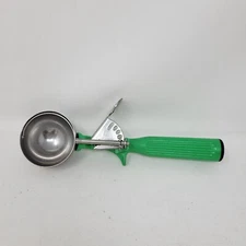 Vollrath Disher w/Color Coded Handle #12 green  47142  t1