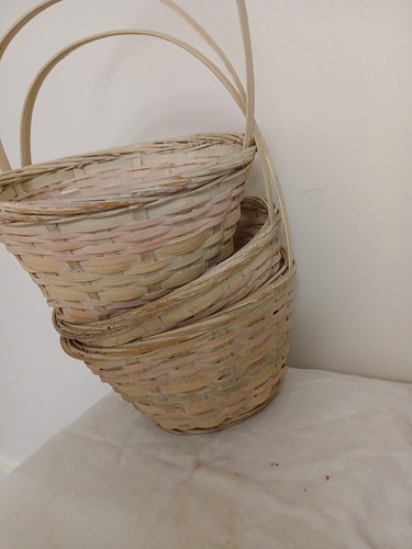 3 BASKETS-Easter/Other Gift Baskets Woven Wicker 6.5" Rim/ 4"Base/9"H w/ Handle - Picture 14 of 14