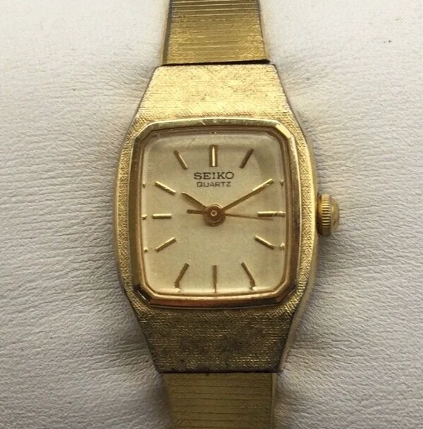 Gold tone hotsell seiko watches