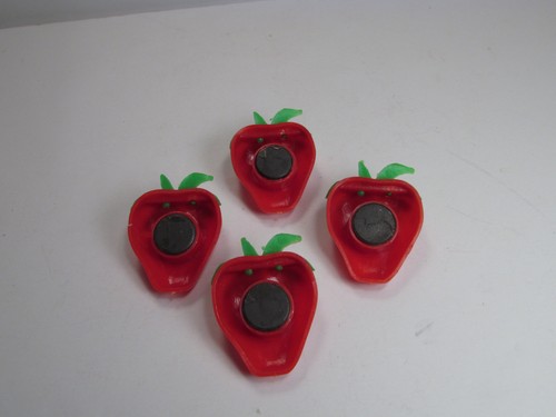 Lot Vintage Salute Italia Sugar Creamer Lid Spoon Salad Plate 4 Plastic Magnets - Picture 12 of 12