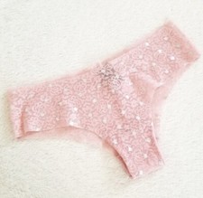 Victoria  s Secret PINK NWT Wom M Cheekster Tanga Lace Panty Waistband-Free