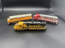 Ho Scale Locomotive Lot 3  Life Like