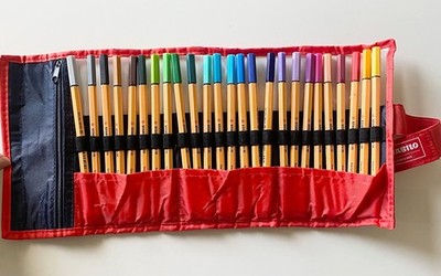 Stabilo Point 88 Pens Rollerset Case (Set Of 25 Pens) Water Based Ink .4mm NEW
