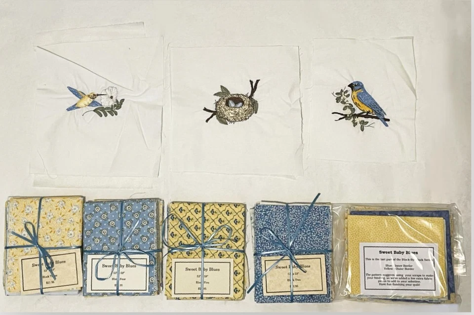 Edredón parcialmente completado con telas de moda de diseño de madera táctil Sweet Baby Blues Foto 3 de 4