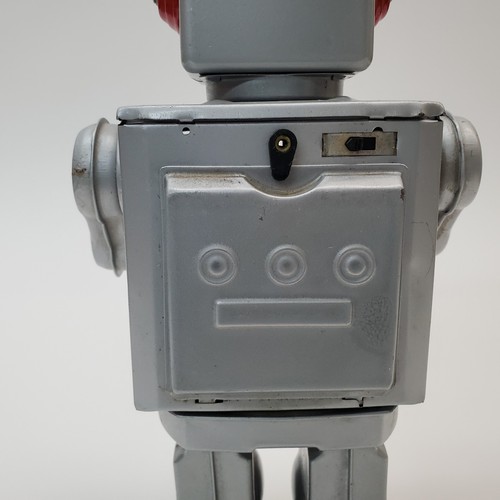 Robot di latta vintage Horikawa Star Strider argento Giappone anni 60 batteria op ricambi/riparazione - Foto 13 di 23