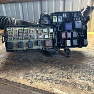 2002-2006 Toyota Camry Fusebox Fuse Box Relay Junction Module OEM