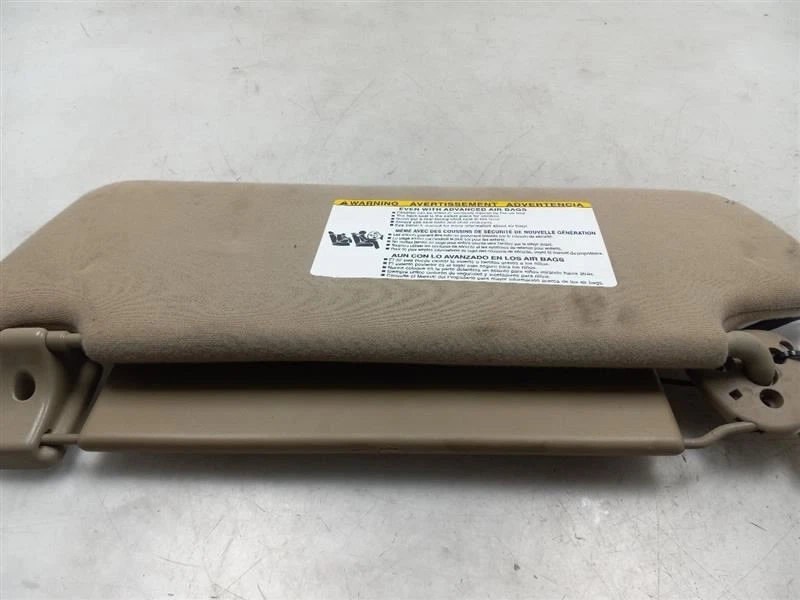 08-19 TOYOTA SEQUOIA LADO PASAJERO PARASOL VISERA Foto 2 de 4