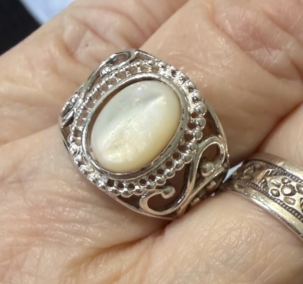 STERLING SILVER MOP OPEN SCROLLWORK RING SIZE 7 - image 1