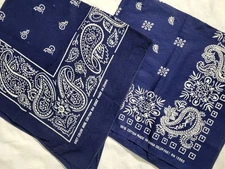 Lot of 2 Bandanas Vtg Blue Paisley 100% Cotton Colorfast RN 13960 & 13962