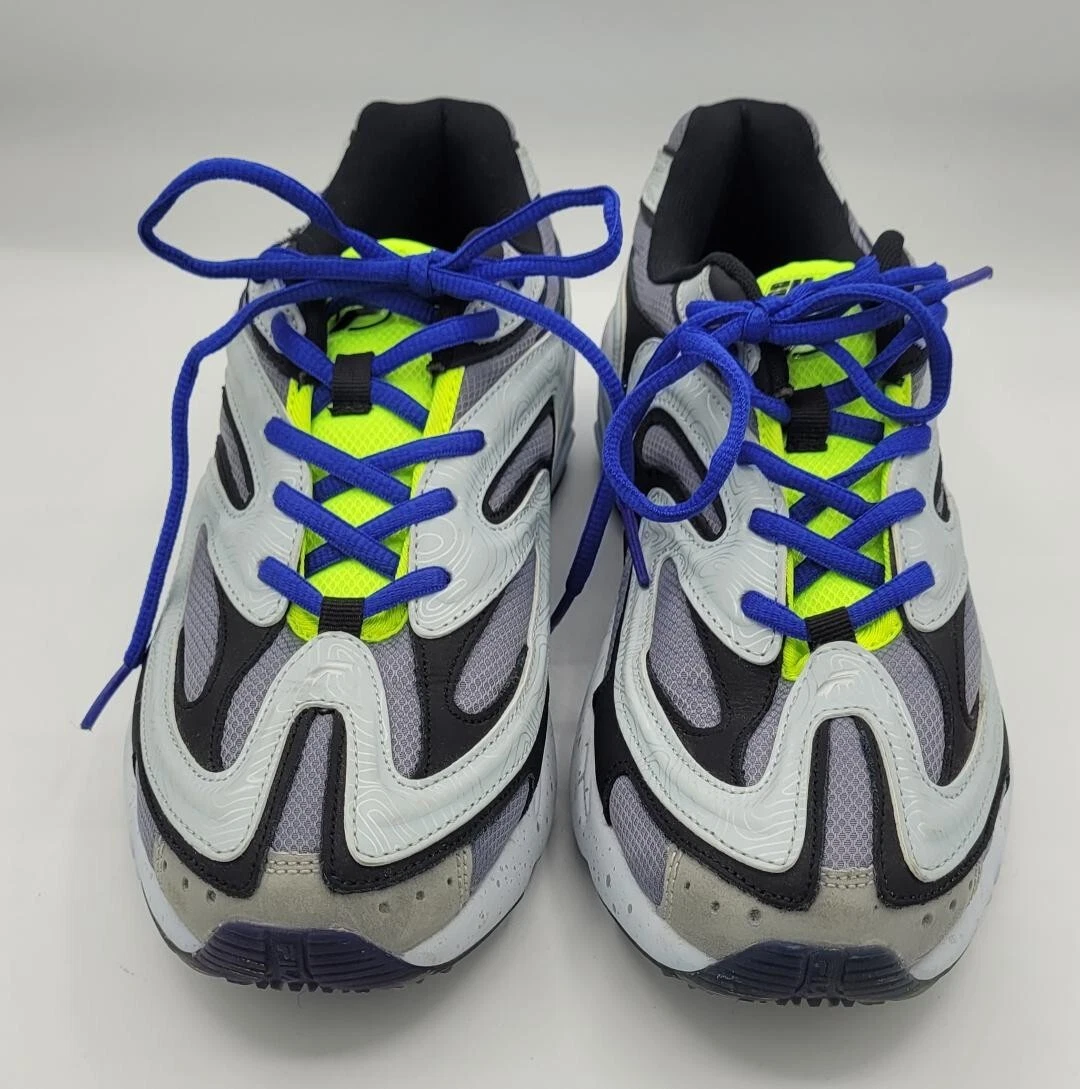 Men s Fila Light Gray Dark Gray Creator Running Shoe Size 10.5