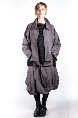 Champagne Horatio Jacke Gr. 42-44 grau Falten  Kragen