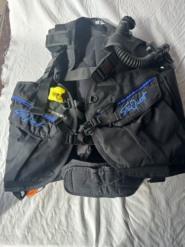 SEAQUEST Spectrum 3 (USA) Scuba Diving Medium BCD Vest Buoyancy Compensator.