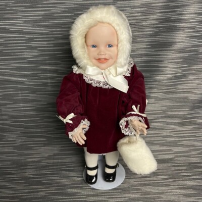 Vintage  Ashton-Drake Galleries 14'' Jennifer Doll