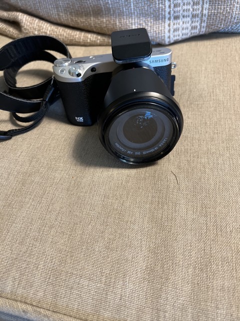 Samsung NX500 Digital Camera -w/ 18-55 Lens - Nice -USA - Read Description Samsung NX500 Digital Camera -w/ 18-55 Lens - Nice -USA - Read Description