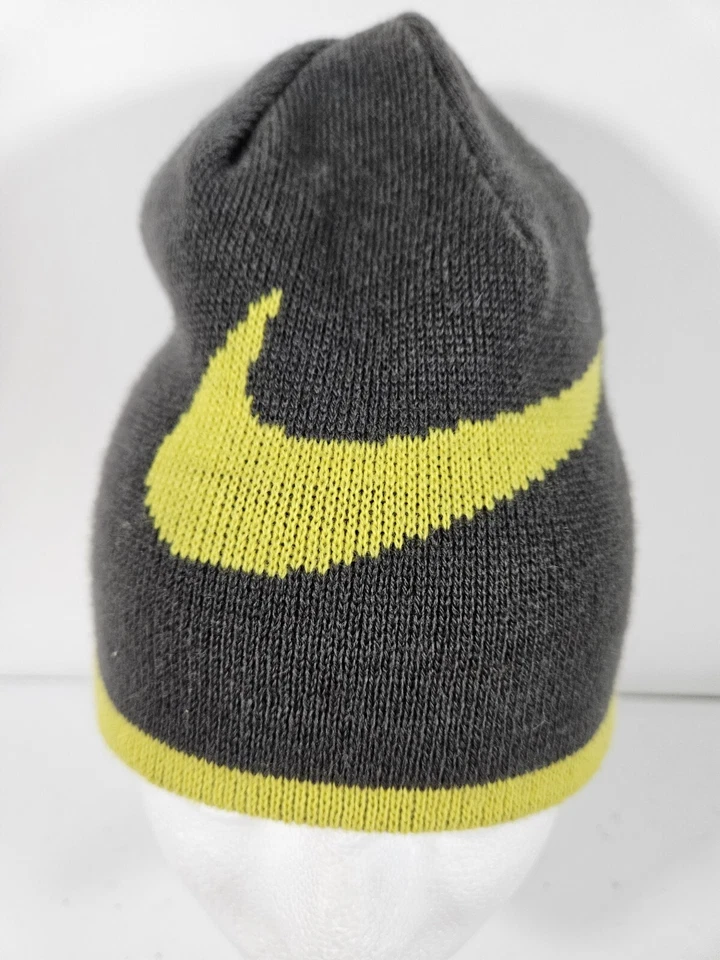 Nike Gorro Gorra Juvenil Verde Gris Tejido Niños Swoosh Just Do It Reversible Foto 2 de 4