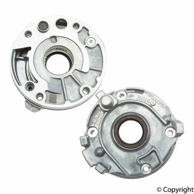 New Genuine Volvo C30 C70 S40 S60 S70 V50 V70 XC70 XC90 Engine Oil Pump 30650144 | eBay