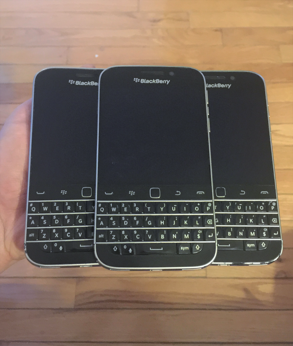 BlackBerry Classic - 16GB - Black (Unlocked) - Collection BlackBerry Classic - 16GB - Black (Unlocked) - Collection