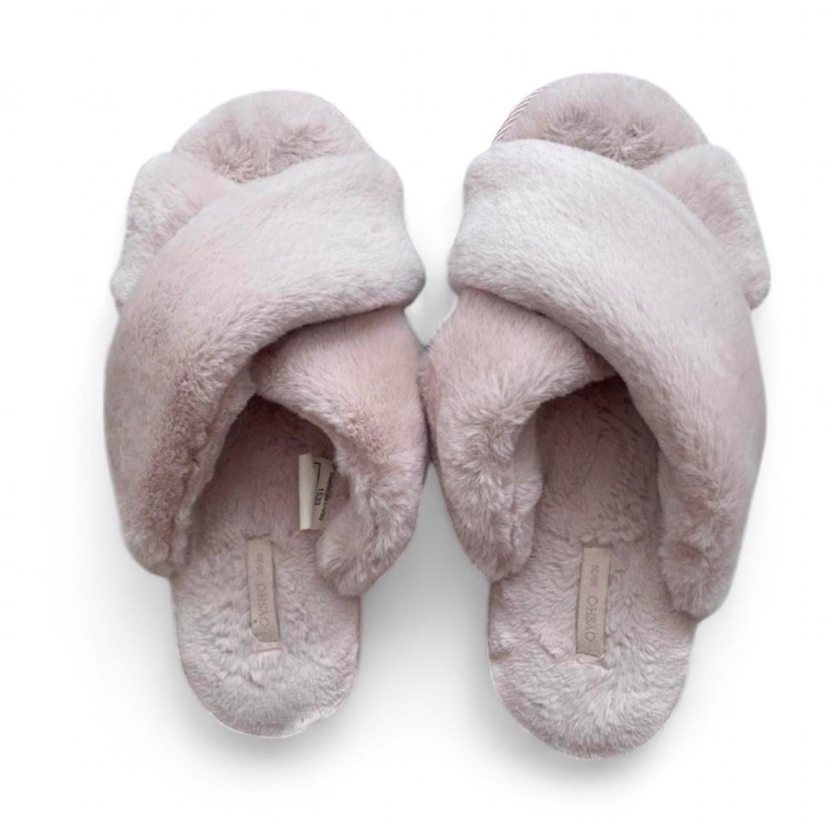 Pink OYSHO fluffy slippers Worn a few times but great condition - Main Image
