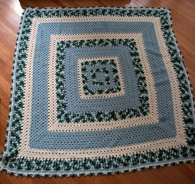 Beautiful And Soft Teal & Cream Blanket