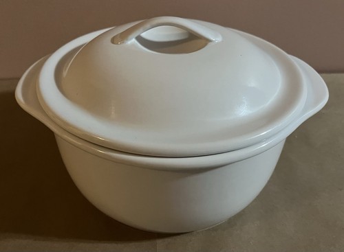 Corelle Coordinates Stoneware White 1.5 & 2.5 Qt. Round Lidded Casserole Dishes - Picture 8 of 13
