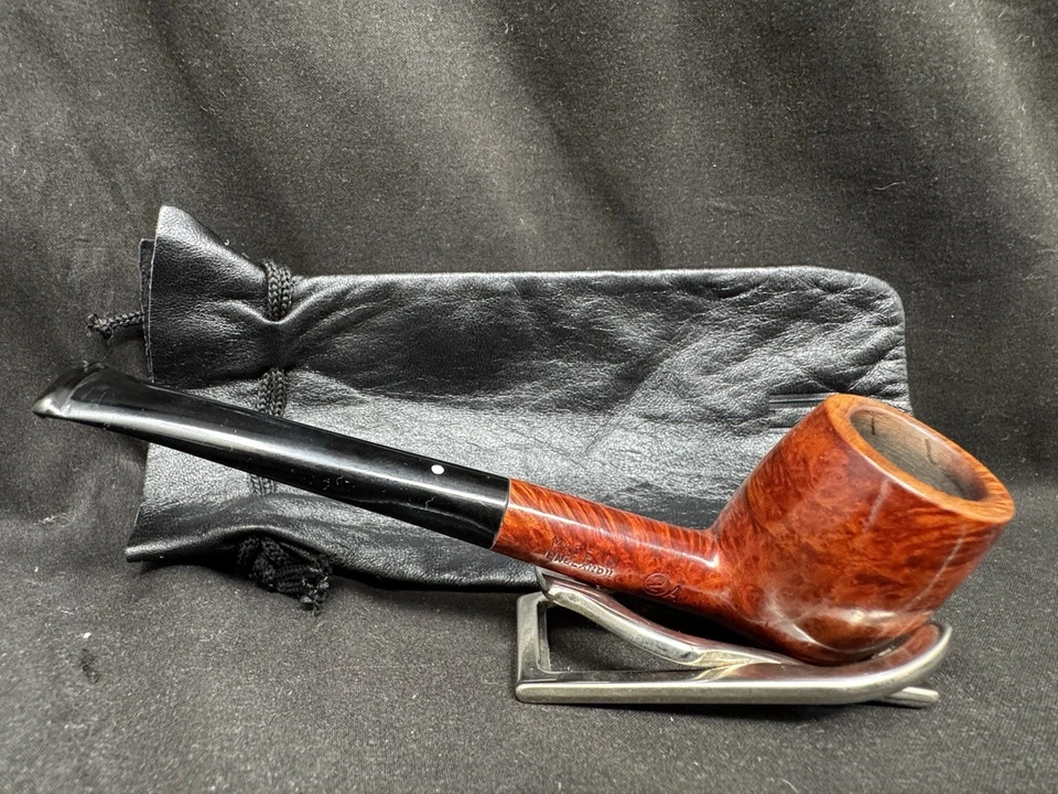 English Estates: Dunhill Bruyere (259) (F/T) (2) (A) (1971) Smooth Straigh Foto 2 de 4