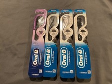 4 Brand New Oral B Advanced Whitening Charcoal Toothbrush Lot Medium