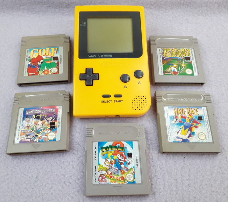 Nintendo Gameboy Pocket yellow console & games bundle tested Super Mario & more