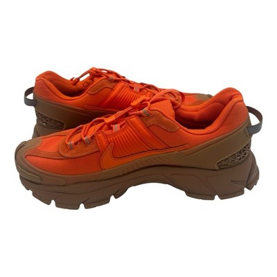 Nike Zoom Vomero Roam Winterized Shoes Men Sz 9 Safety Orange