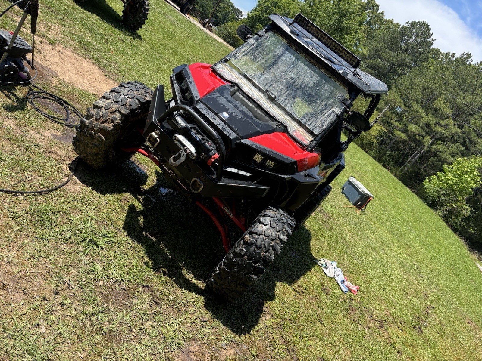 Polaris RZR 900/900s 2015-2020 Side by Side For Sale It Runs Great 7k OBO