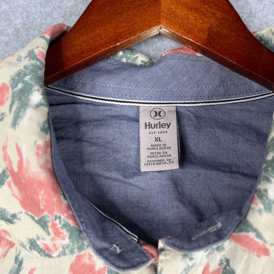 Camisa Hurley XL Rosa Floral Tropical Playa Informal Abotonada Manga Corta Para Hombre Foto 3 de 4