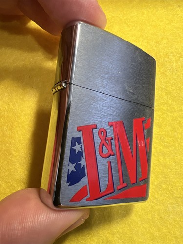 Vintage Zippo L&M Cigarettes RARE dual picture side #24000013 - Picture 3 of 9