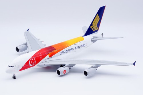 1:200 JC Wings SINGAPORE AIRLINES AIRBUS A380 Passenger Airplane Diecast Model - Picture 6 of 14