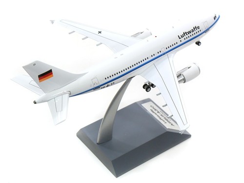 A310 GERMAN AIR FORCE REG:10+21 W/STAND - INFLIGHT 200 IF310GAF0820 1/200 - SALE - Picture 2 of 7