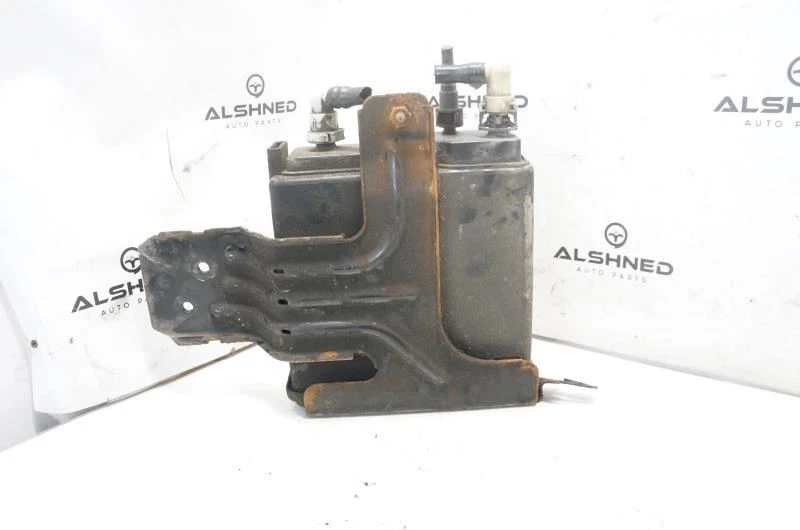 Evaporador de vapor de combustible Chevrolet Tahoe 04-16 emisión bote EVAP 15220023 FABRICANTE DE EQUIPOS ORIGINALES Foto 3 de 4