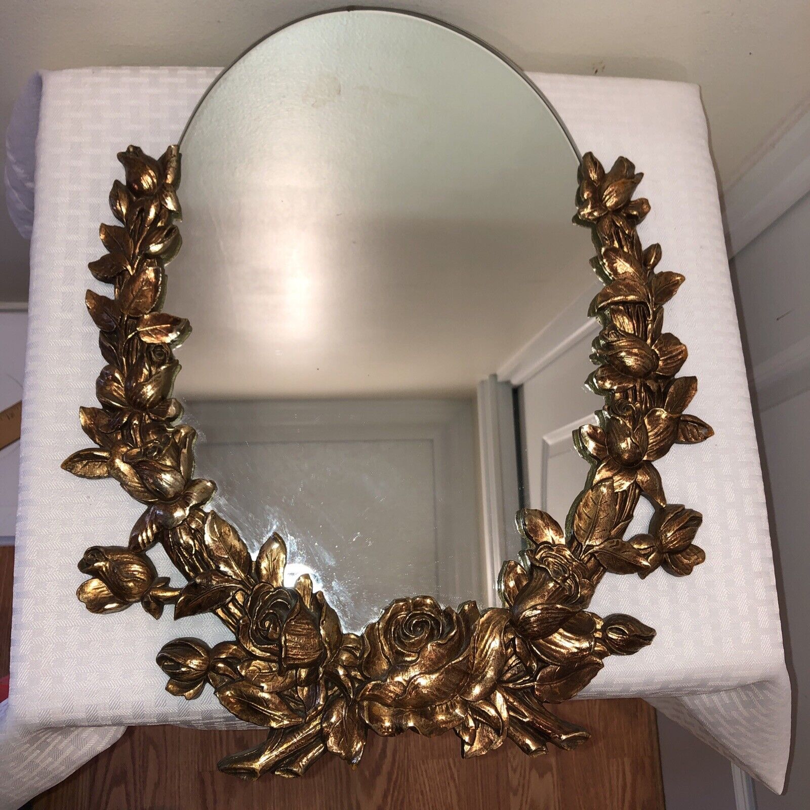 Sale Mid-Century GOLD SYROCO Round Oval Mirror Frame Flowers -  Portugal