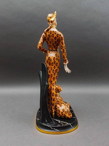 Capodimonte Italy Mario Pegoraro Ester Bassano Art Deco Lady Sculpture (Read) - Picture 4 of 9