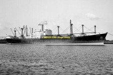 mc1820 - Glen Line Cargo Ship - Glenfalloch , built 1963 - photograph 6x4