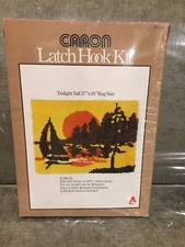Vtg 1977 TWILIGHT SAIL Caron RUG/LATCH HOOK KIT 27X20" Sunset WALL HANGING - NEW